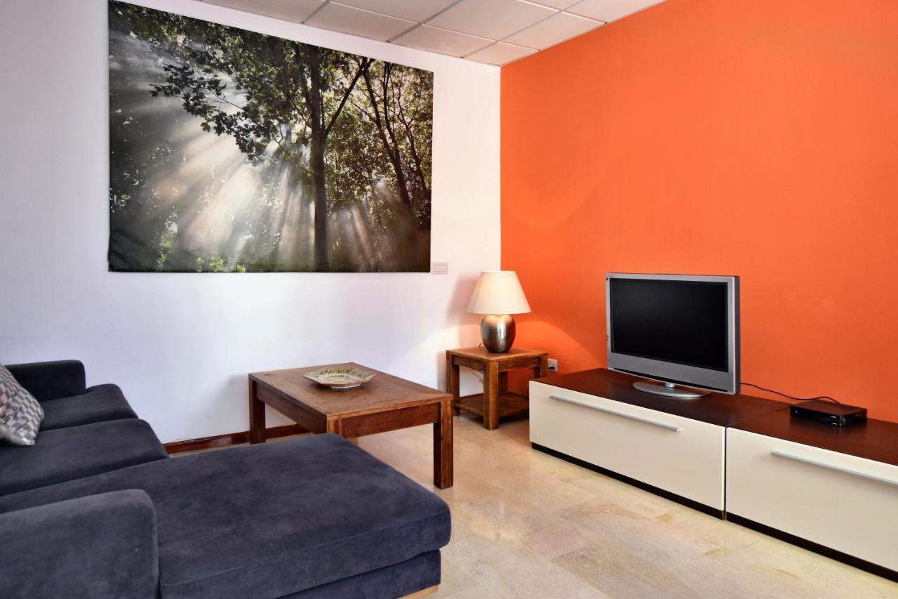 Apartmán Large St Julians Central 2 Saint Julian's Exteriér fotografie